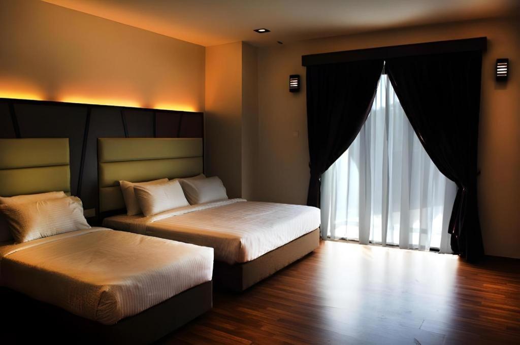 Hotel Grand Baron Taiping Buitenkant foto