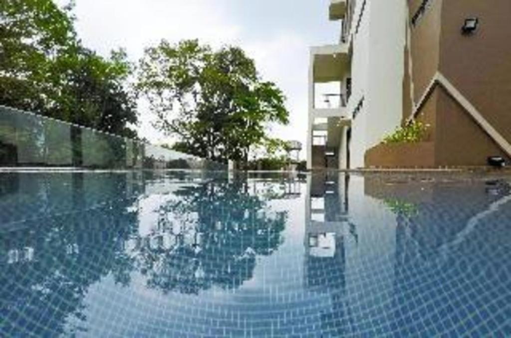 Hotel Grand Baron Taiping Buitenkant foto