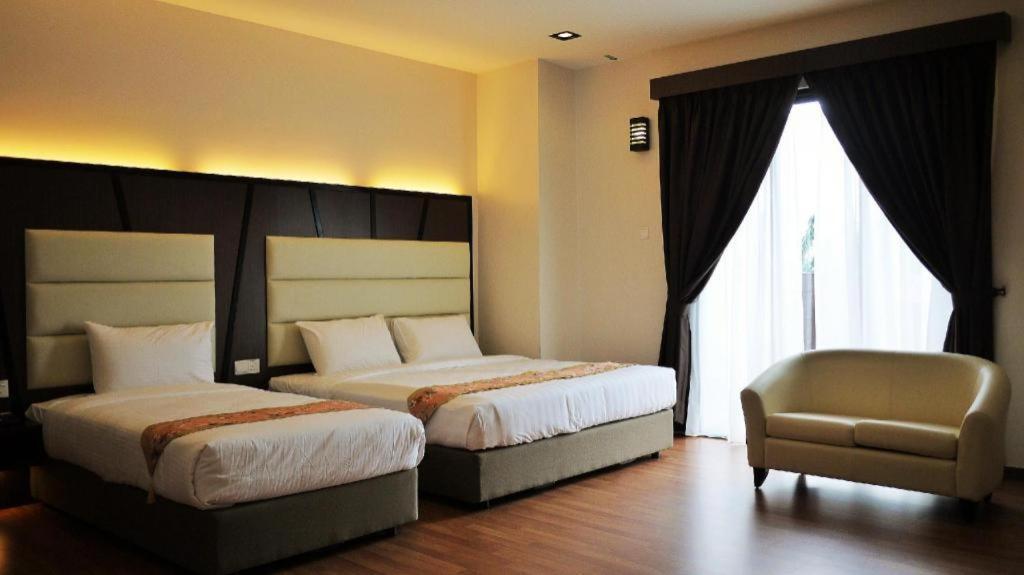Hotel Grand Baron Taiping Buitenkant foto