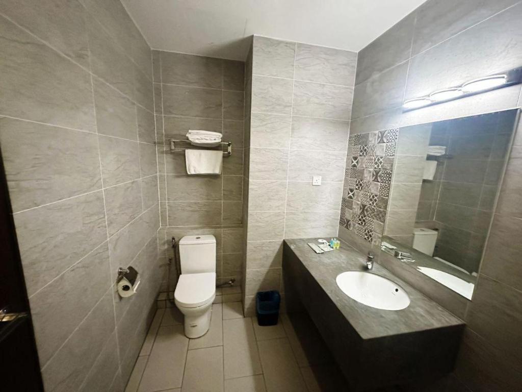 Hotel Grand Baron Taiping Buitenkant foto