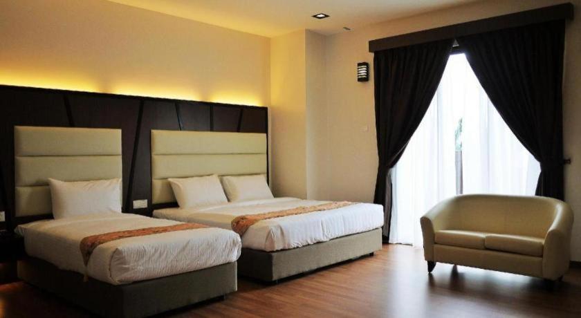Hotel Grand Baron Taiping Buitenkant foto
