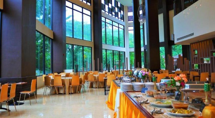 Hotel Grand Baron Taiping Buitenkant foto