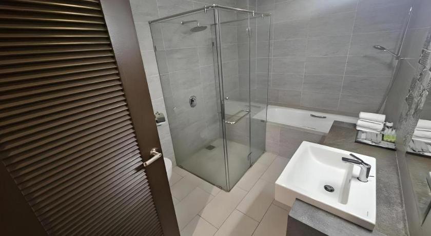 Hotel Grand Baron Taiping Buitenkant foto