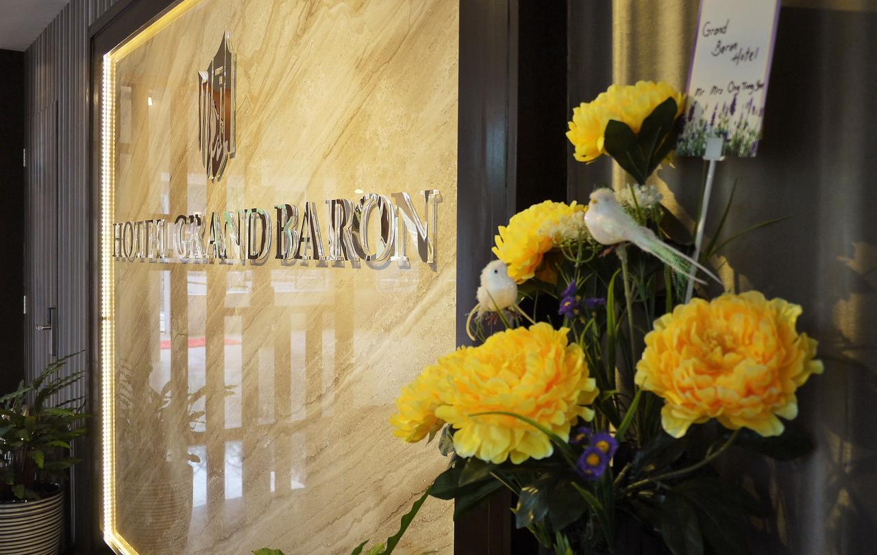 Hotel Grand Baron Taiping Buitenkant foto